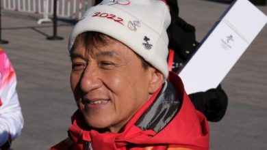 Jackie Chan carried the Winter Olympics torch