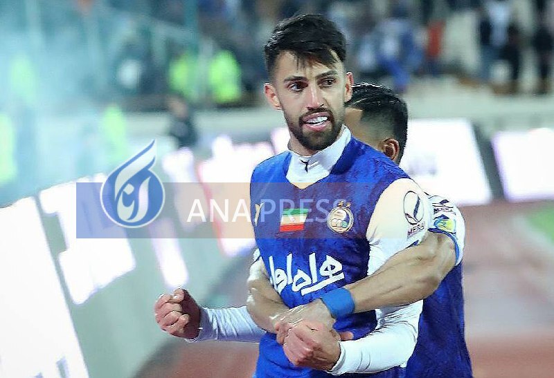 A strange happiness for the Esteghlal players after breaking the spell in opening the fan portal + pictures